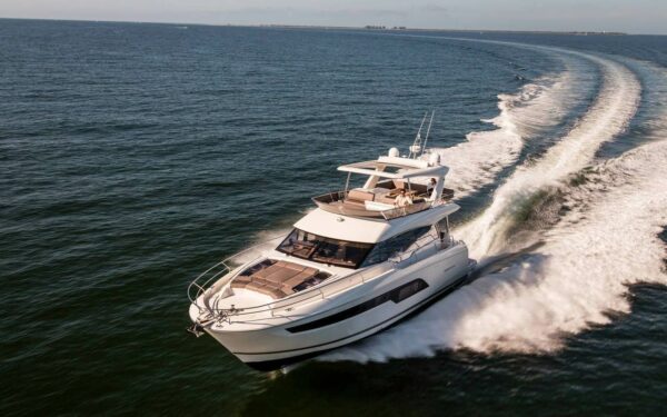 PRESTIGE 630 - 19M - 10 Passagers