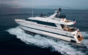 fr_fr-falcon-80s-blanc-4